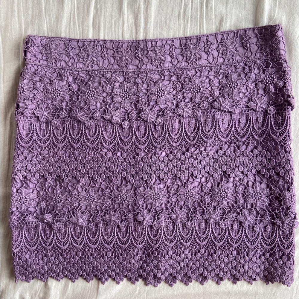 American Eagle lace mini skirt size 0